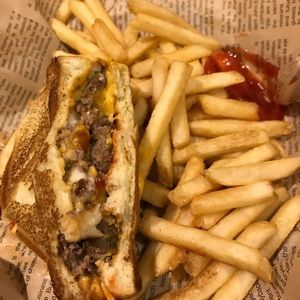 Meet your Posher, Jaime